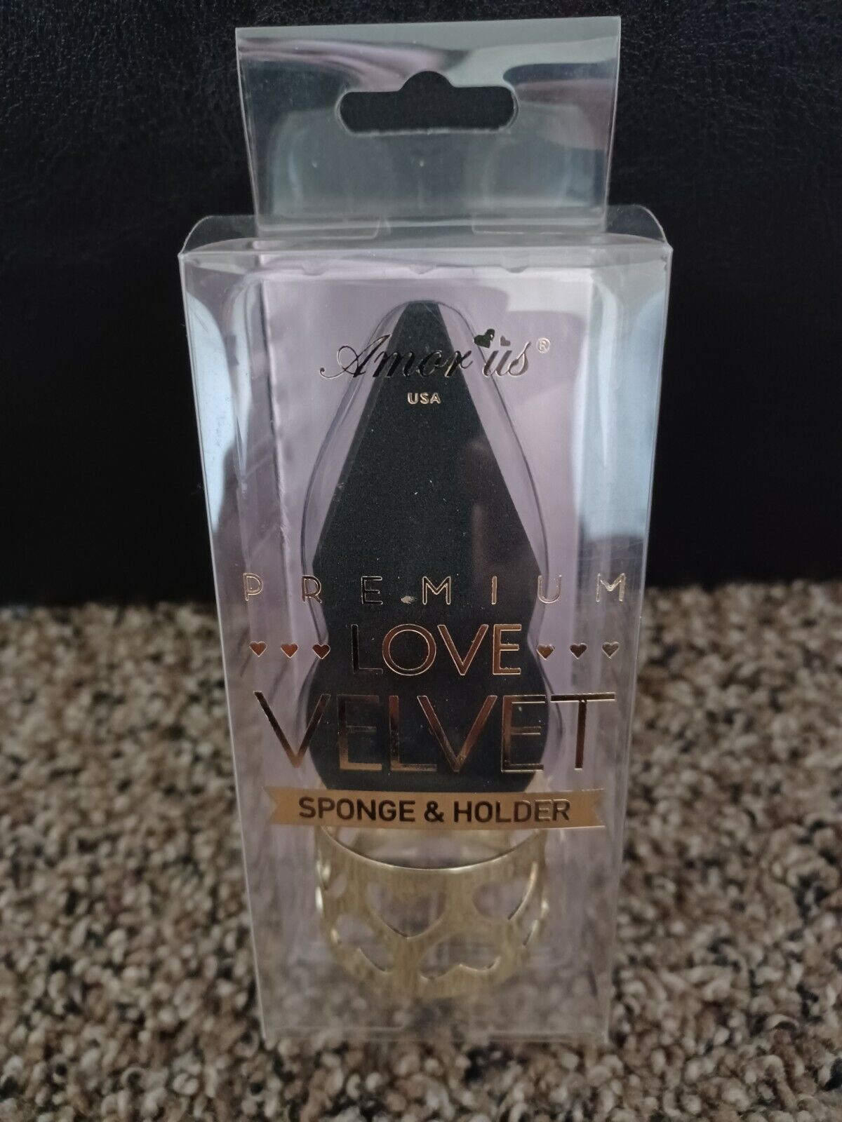 Amor Us Premium Lone Velvet 'Makeup Sponge & Holder Set