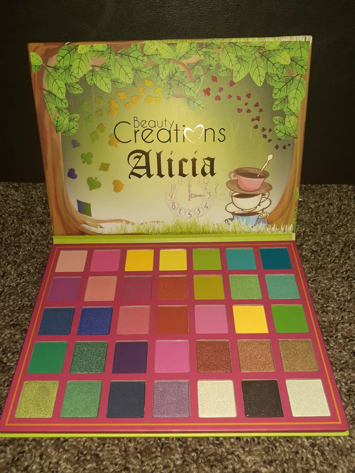 Beauty Creations Alicia 35 Color Eye Shadow Palette Pigmented